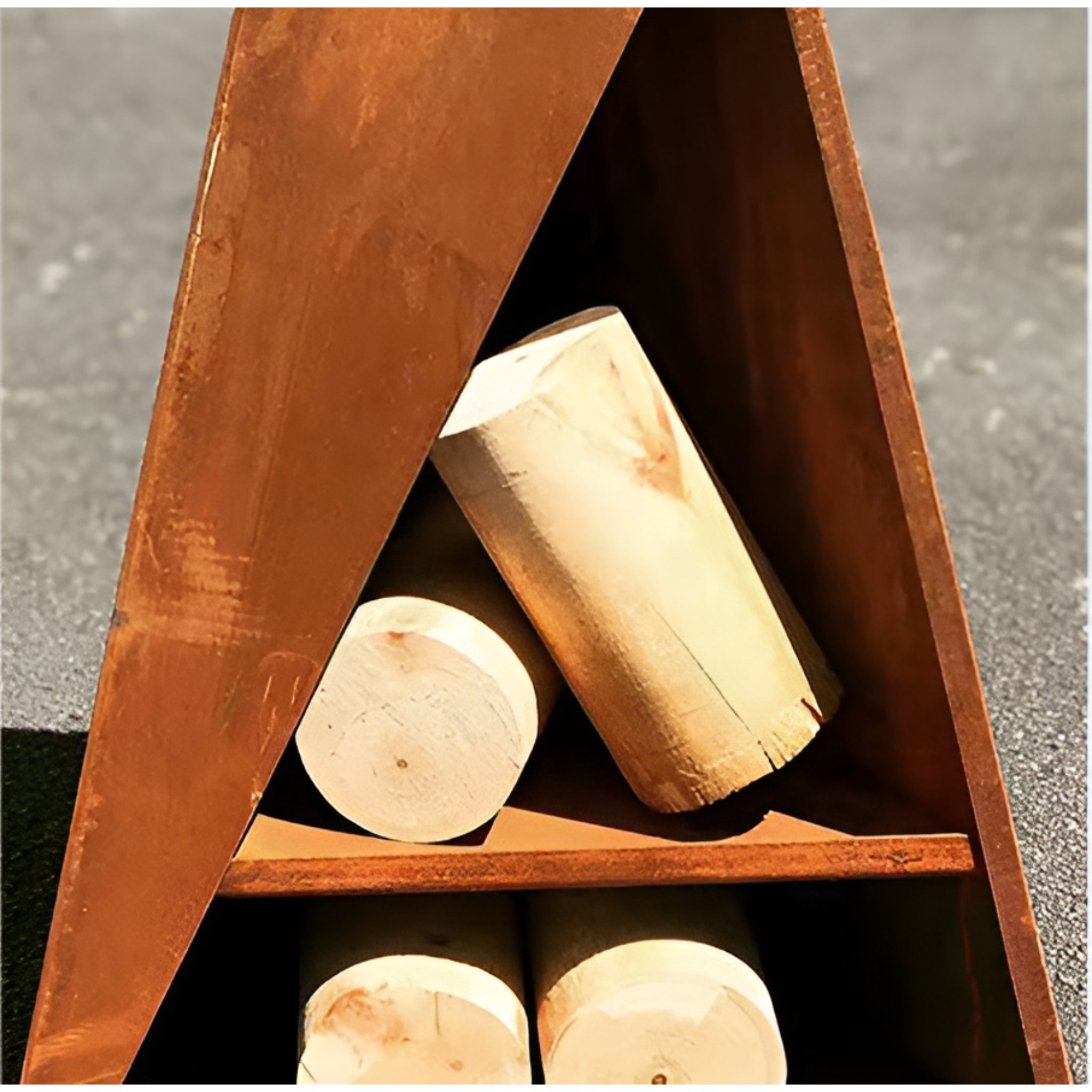 Auric Ember Obelisk Chiminea